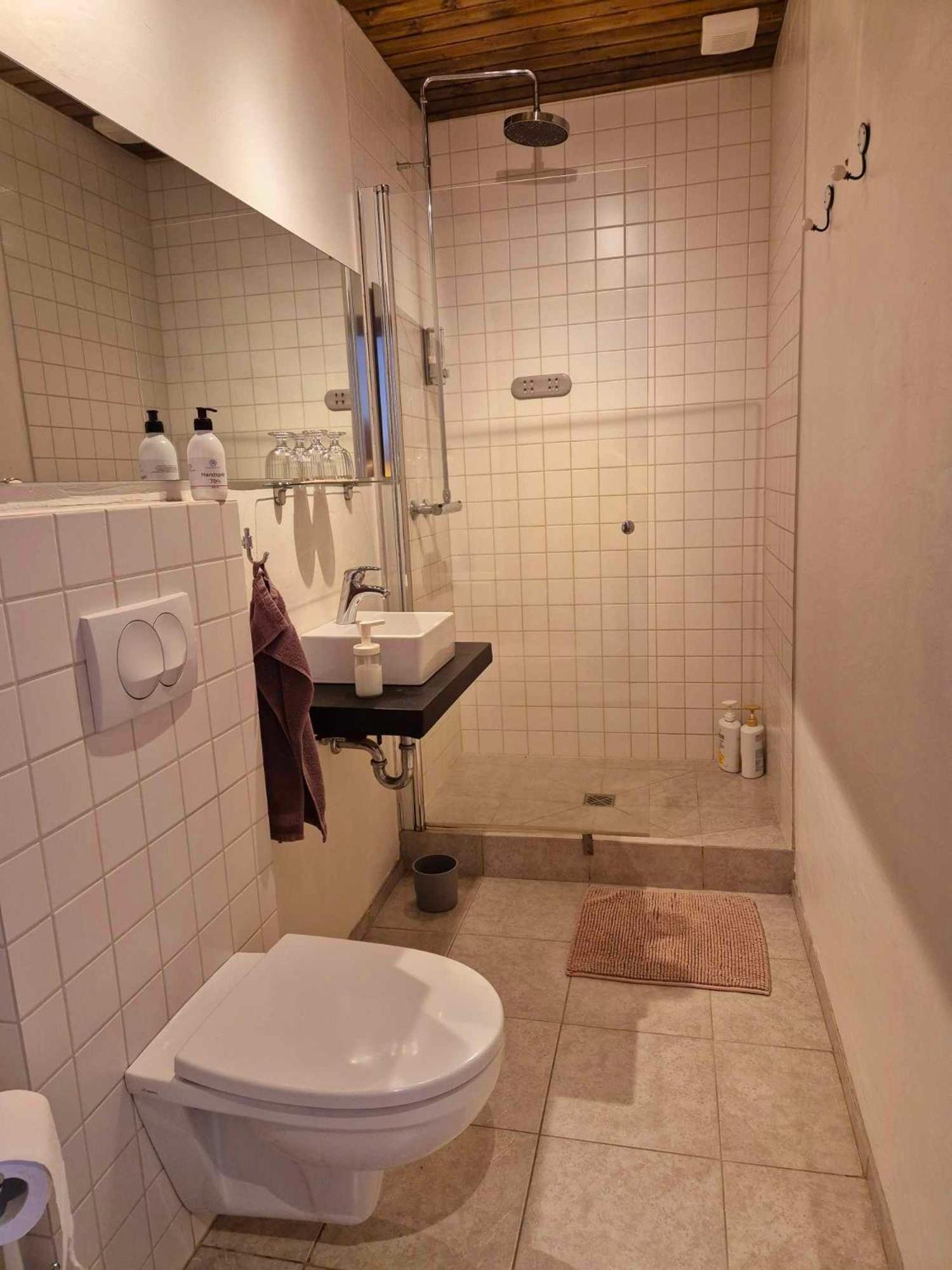 Beautiful Guestroom To Rent With A Mountain View Логарватн Экстерьер фото
