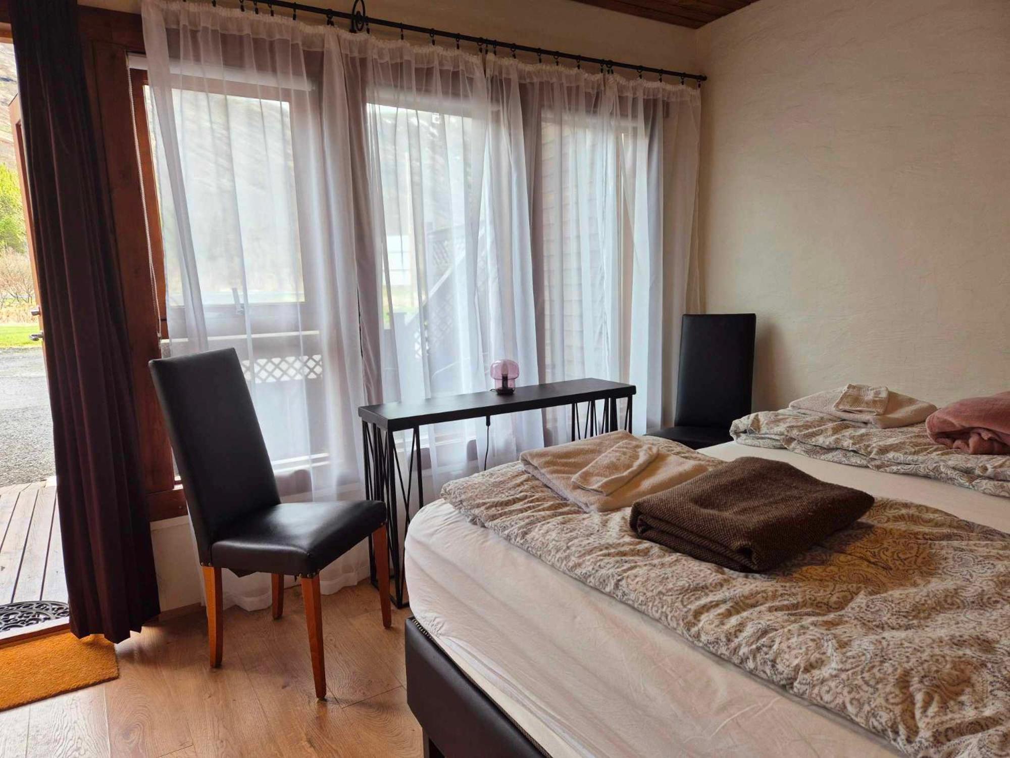 Beautiful Guestroom To Rent With A Mountain View Логарватн Экстерьер фото